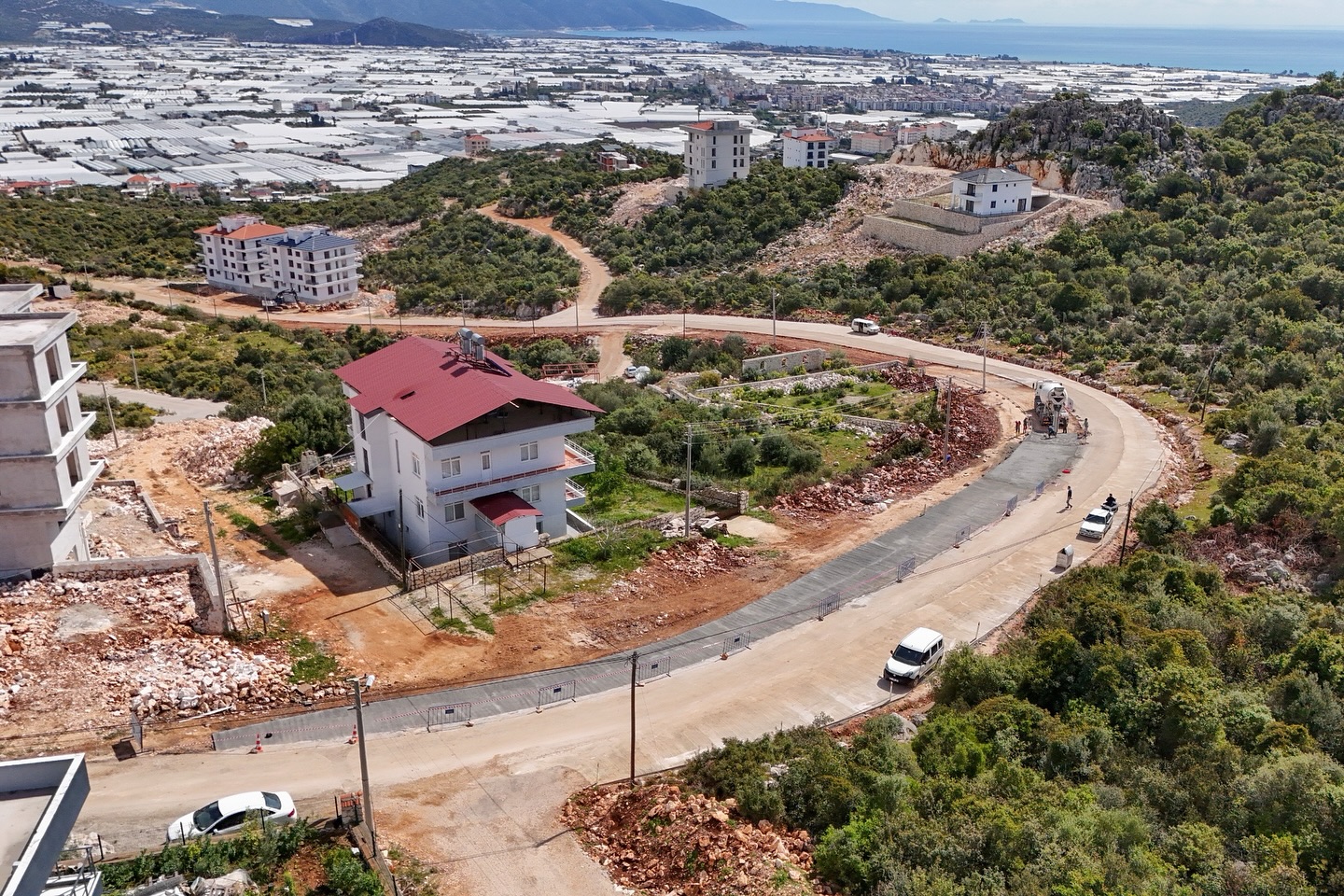 Karabucak Mahallesi Bozdağ Mevkii Beton Yol Çalışması